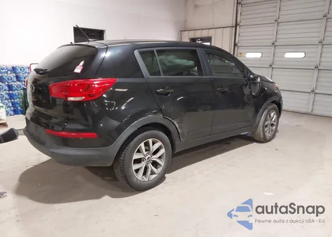 2015 Kia Sportage Lx z USA, uszkodzony, nr VIN KNDPB3AC7F7737957